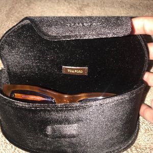 TOM FORD SUNGLASSES 🕶